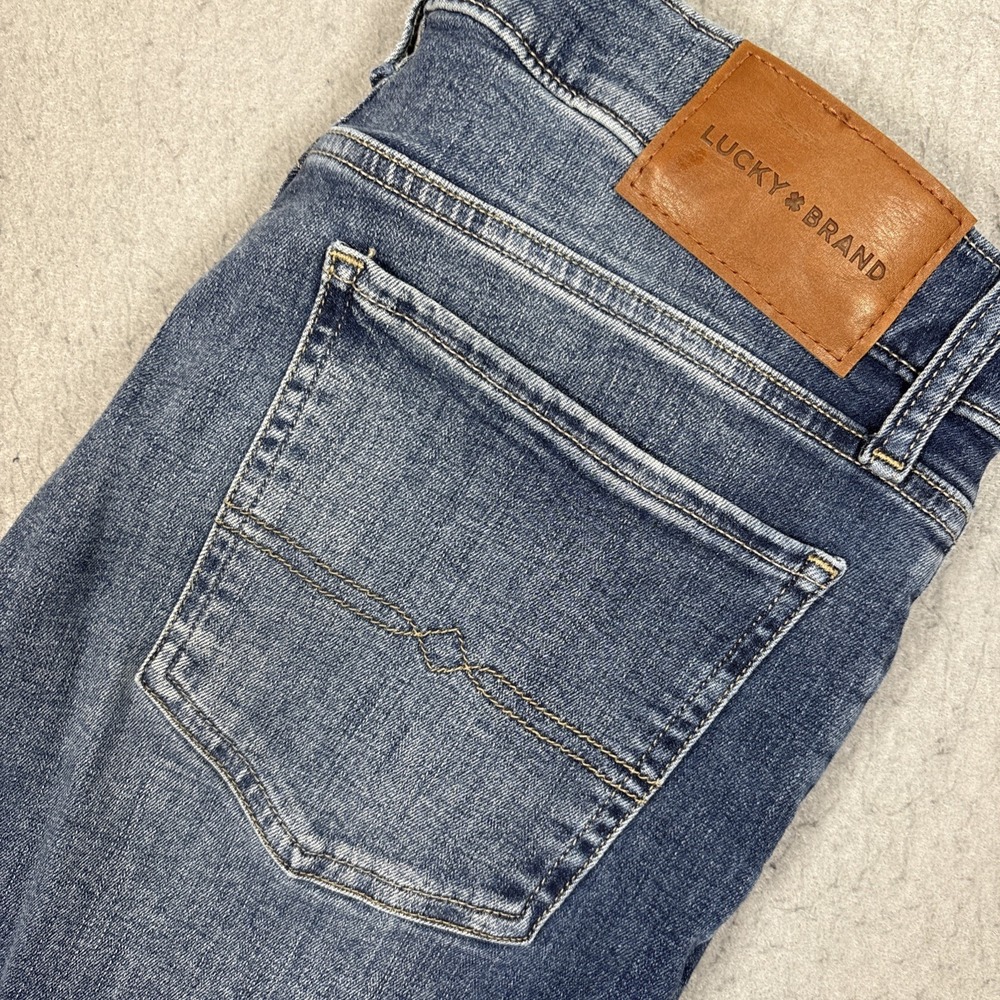 Lucky Brand Sweet Mid Rise‎ Straight Jeans Blue Medium Wash 10/30R X 32 Womens